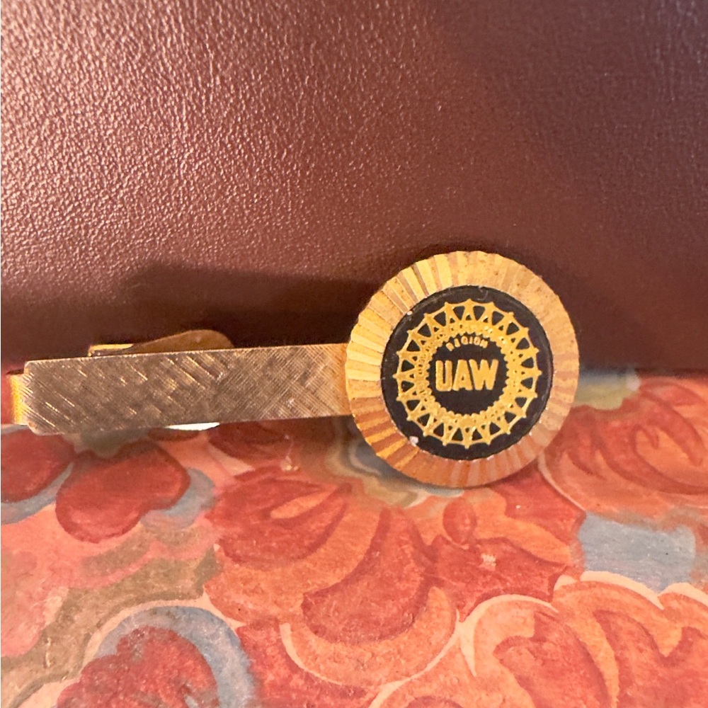 Vintage United Auto Workers Tie Pin
